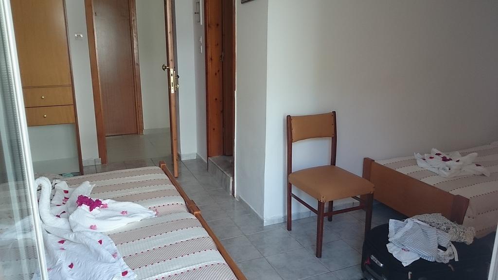 Veroniki Hotel Cos Habitación foto